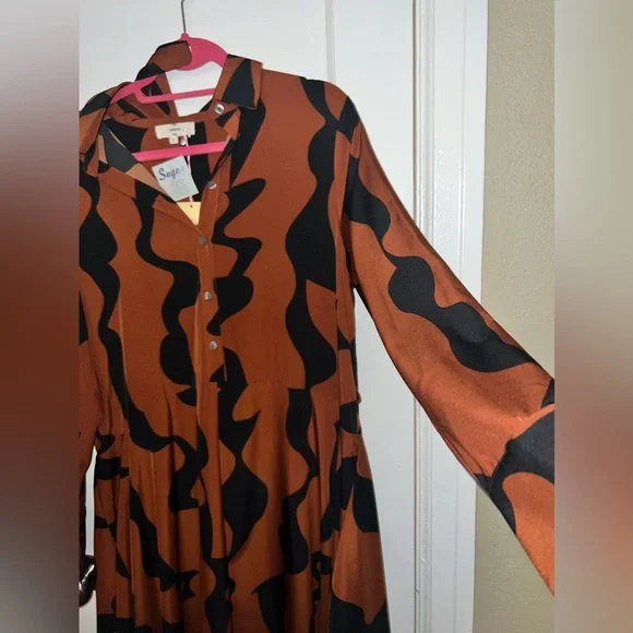 Entro Brown+Black Maxi Long-Sleeve Dress. Size medium. NWT, bought from Sage - Picture 4 of 5